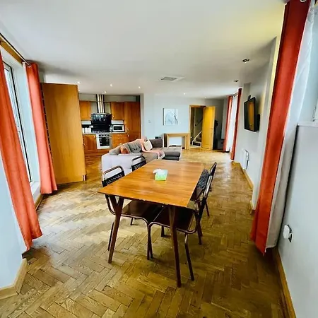 شقة Leeds Centre Penthouse W/ Wrap Round Balcony *